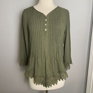 Westport Olive Green Pintuck Blouse with Lace Trim - Size XS